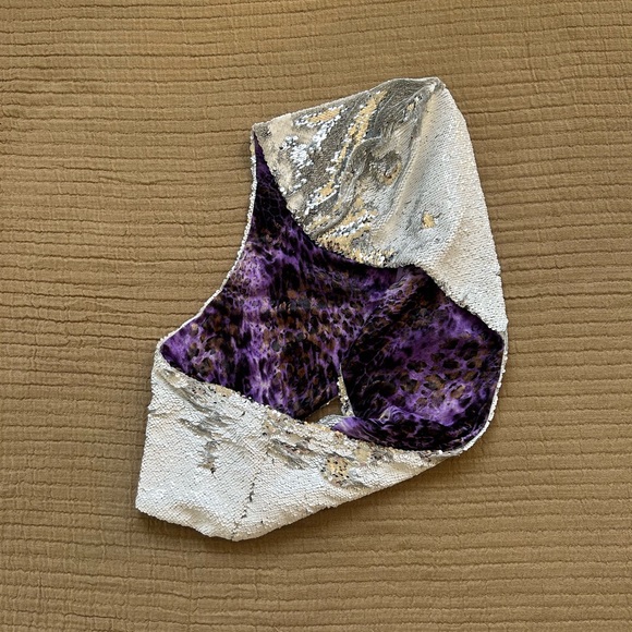 Festival sequined hood/scarf - Picture 3 of 4